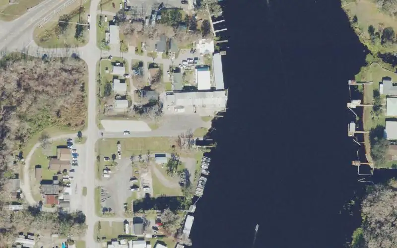 Aerial photo of the area around Astor - Pearl Street Public Boat Ramp, Lake County