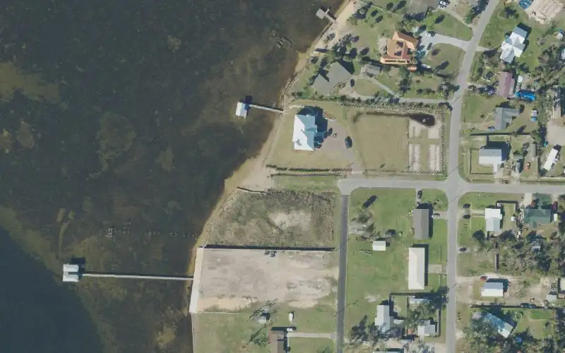Aerial photo of the area around Bay County 26th Street Park Paddlecraft Access, Bay County