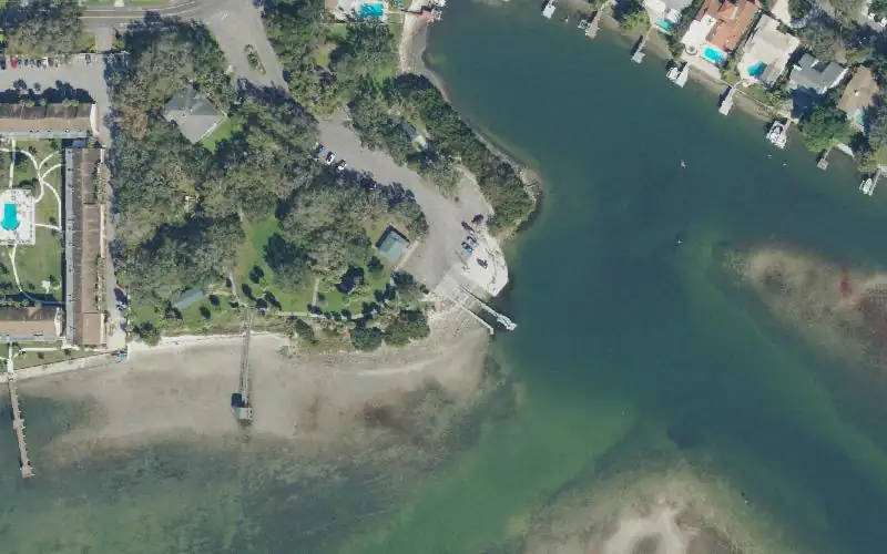 Aerial photo of the area around Bay Vista Park Boat Ramp, Pinellas County