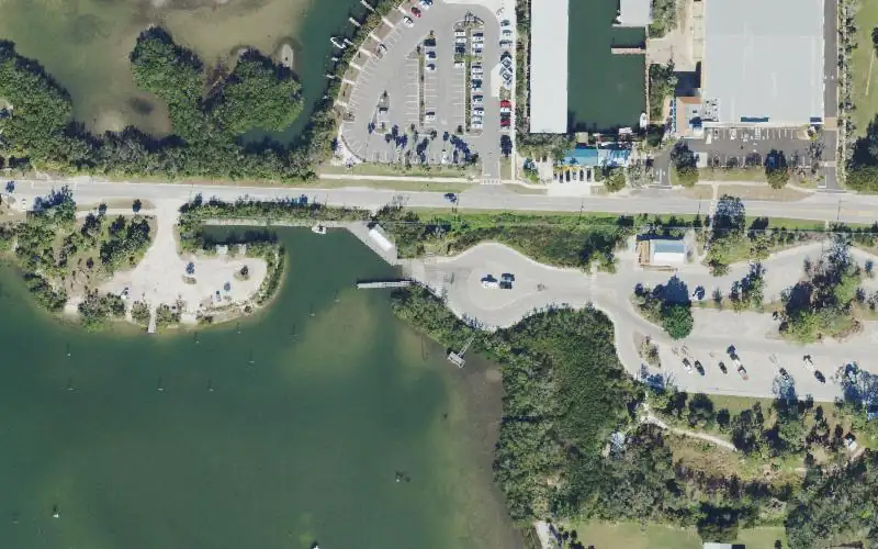 Aerial photo of the area around Blackburn Point Park Motorized Boat Ramp, Sarasota County