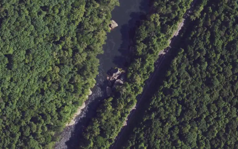 Aerial photo of the area around Blue Heron Canoe Ramp, McCreary County