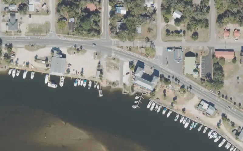 Aerial photo of the area around Carrabelle 4th Street Boat Ramp, Franklin County