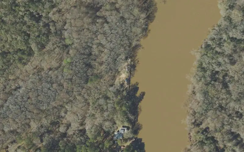 Aerial photo of the area around Cerrogordo Landing, Holmes County