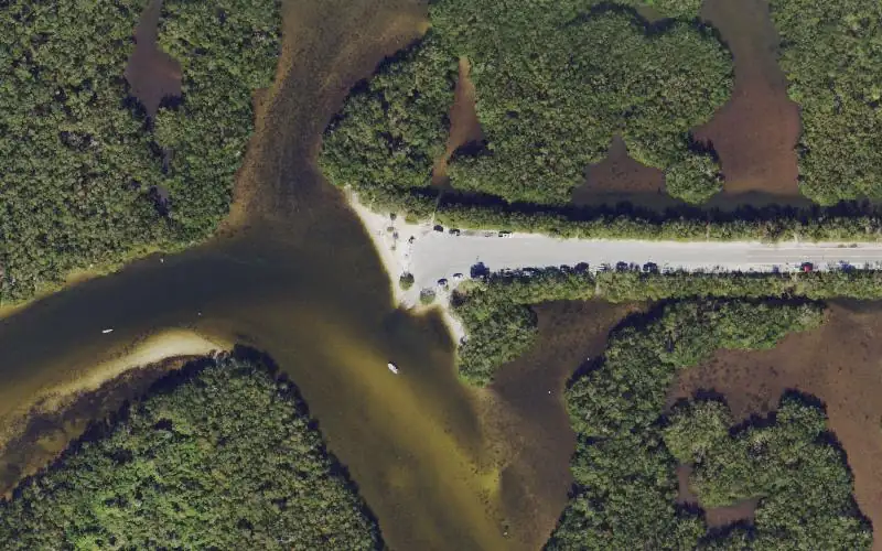 Aerial photo of the area around Cockroach Bay Public Boat Ramp, Hillsborough County