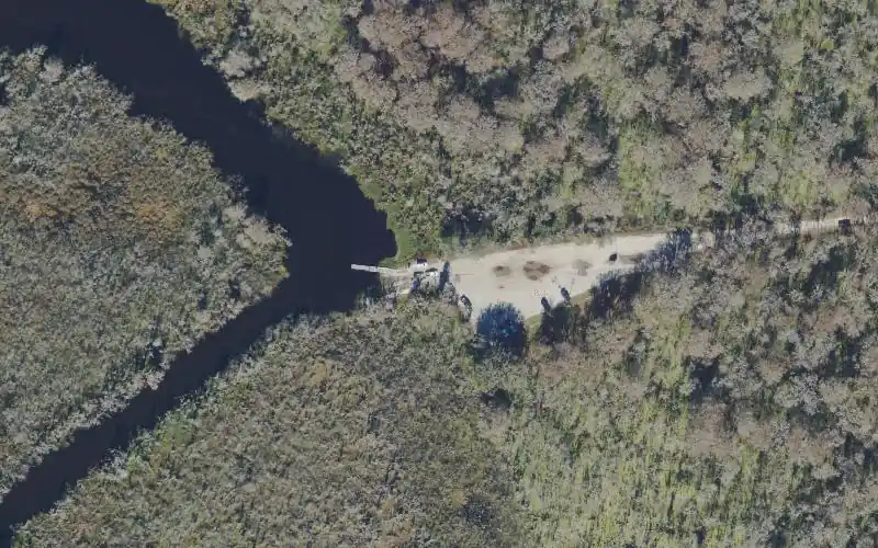 Aerial photo of the area around Coleman Landing Public Boat Ramp (Lake Panasoffkee), Sumter County