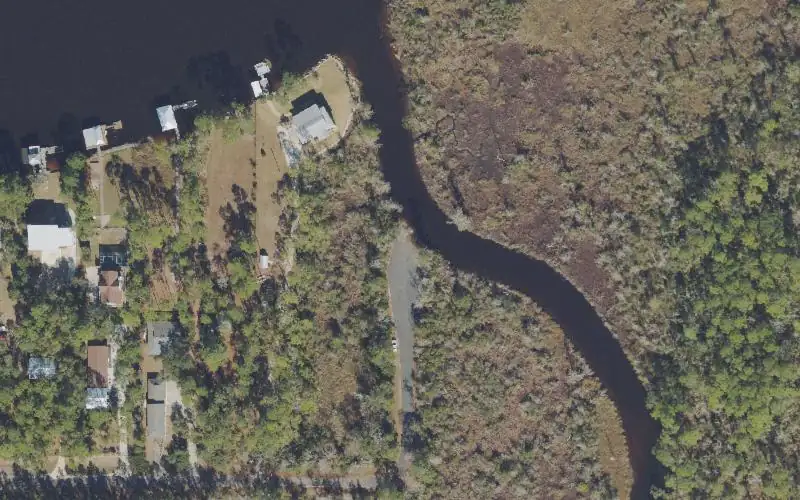 Aerial photo of the area around Cow Creek Boat Ramp (Ochlockonee River), Franklin County