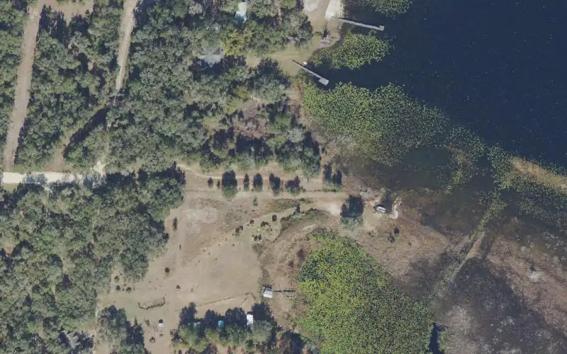 Aerial photo of the area around Cowpen Lake Public Access, Putnam County
