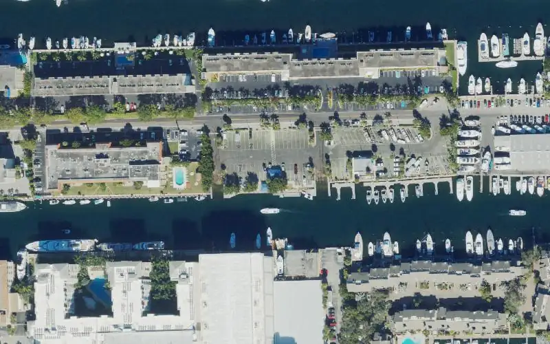 Aerial photo of the area around Cox's Landing 15th Street Boat Ramp, Broward County