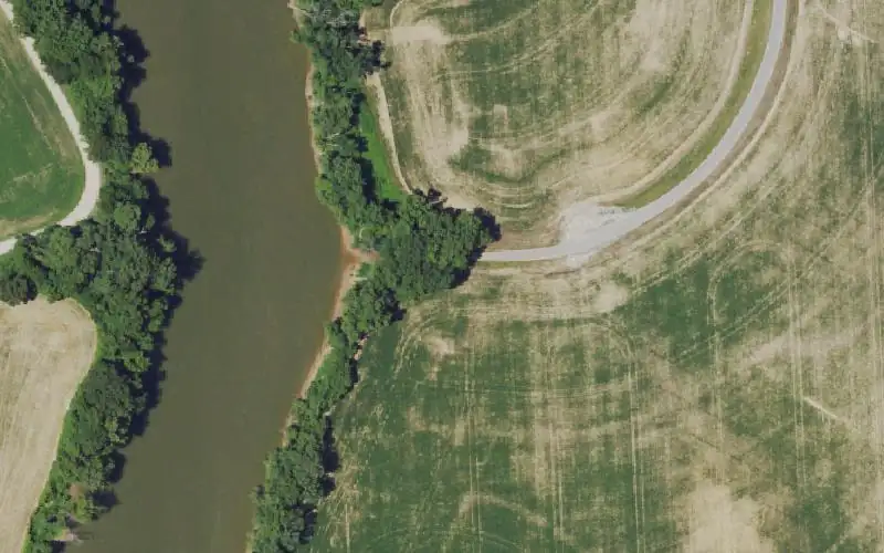 Aerial photo of the area around Cromwell, Ohio County