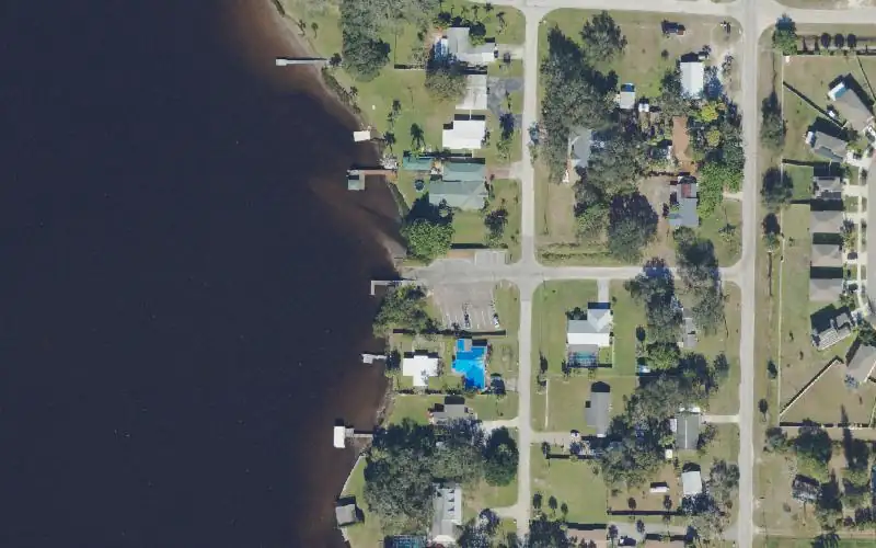 Aerial photo of the area around Domino Public Boat Ramp, Hillsborough County