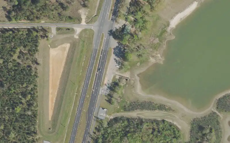 Aerial photo of the area around Earl Gilbert Landing at Blue Lake Park, Washington County