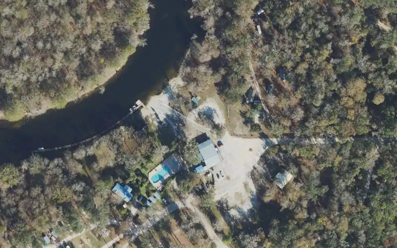 Aerial photo of the area around Ellie Ray's River Landing, Gilchrist County