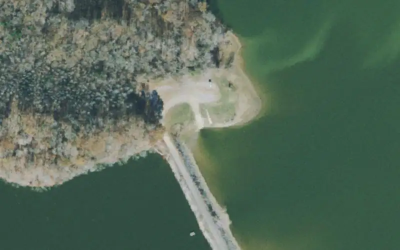 Aerial photo of the area around Gatlin Point, Stewart County