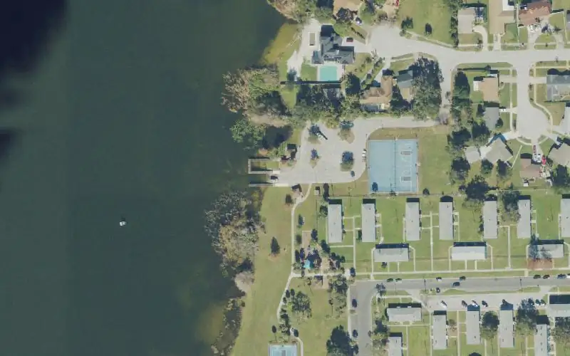 Aerial photo of the area around Gilbert McQueen Park Lake Mann Boat Ramp, Orange County