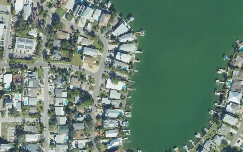 Aerial photo of the area around Indian Rocks 15th Avenue Boat Ramp - Use by Permit Only, Pinellas County