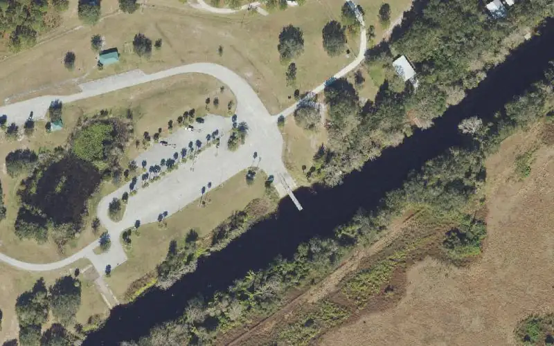Aerial photo of the area around Istokpoga Canal Boat Ramp Area - Outboard Ramp, Highlands County