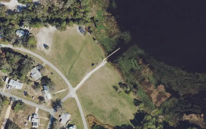 Aerial photo of the area around Lake Adelaide Public Boat Ramp, Highlands County