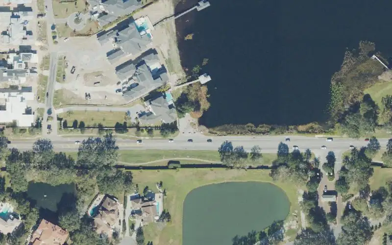 Aerial photo of the area around Lake Down Public Boat Ramp (No Parking), Orange County