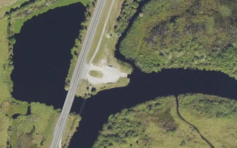 Aerial photo of the area around Lakeport Boat Ramp, Glades County