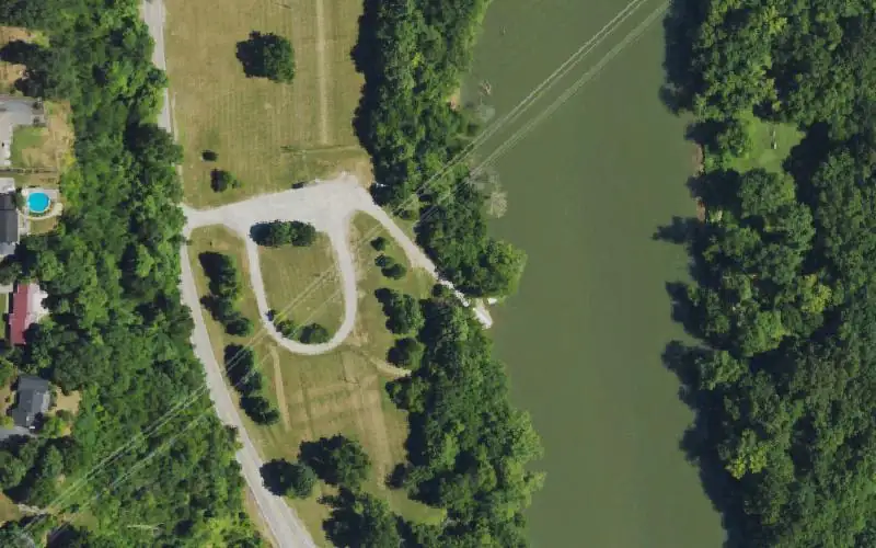 Aerial photo of the area around Lee's Dock Ramp, Franklin County