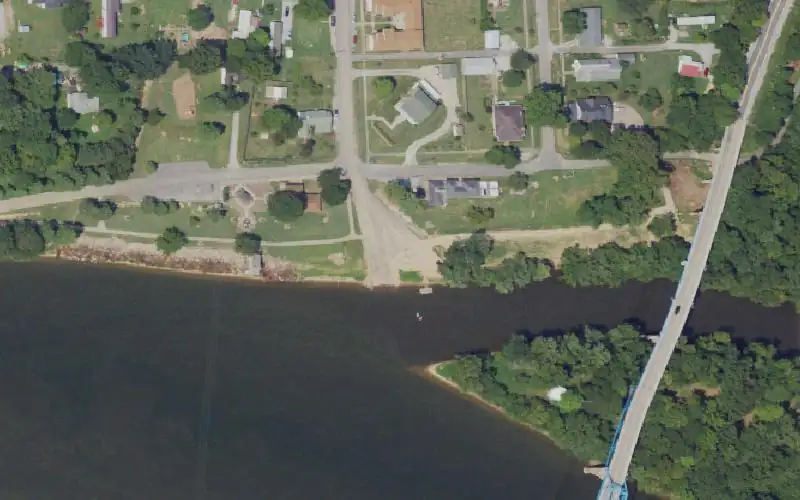 Aerial photo of the area around Livermore Ramp, McLean County