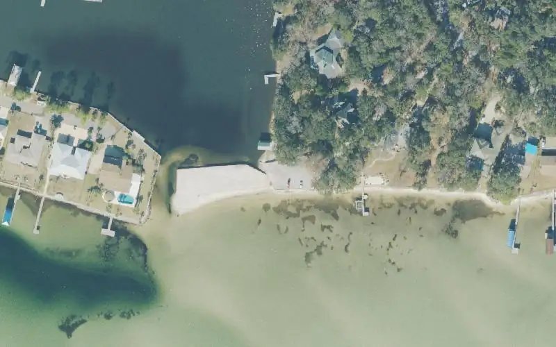 Aerial photo of the area around Meig's Park and Boat Ramp, Okaloosa County