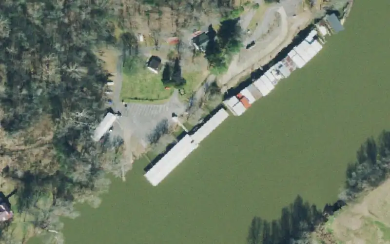Aerial photo of the area around Montgomery County Conservation Club, Montgomery County