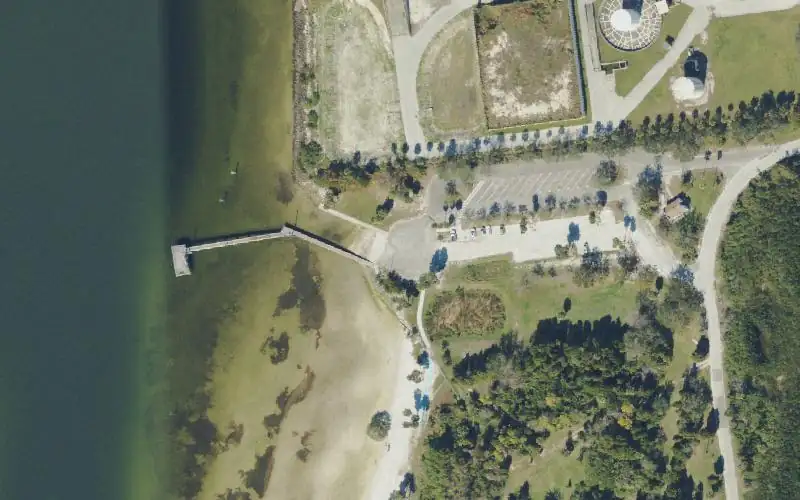 Aerial photo of the area around Picnic Island Park - Public Boat Ramp, Hillsborough County