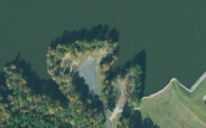 Aerial photo of the area around Pin Oak Lake, Henderson County