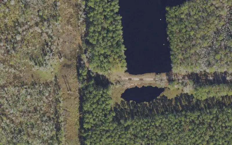 Aerial photo of the area around Pope Duval Fish Management Area West Pond - Hand Launch Ramp (No Gas Motors), Duval County