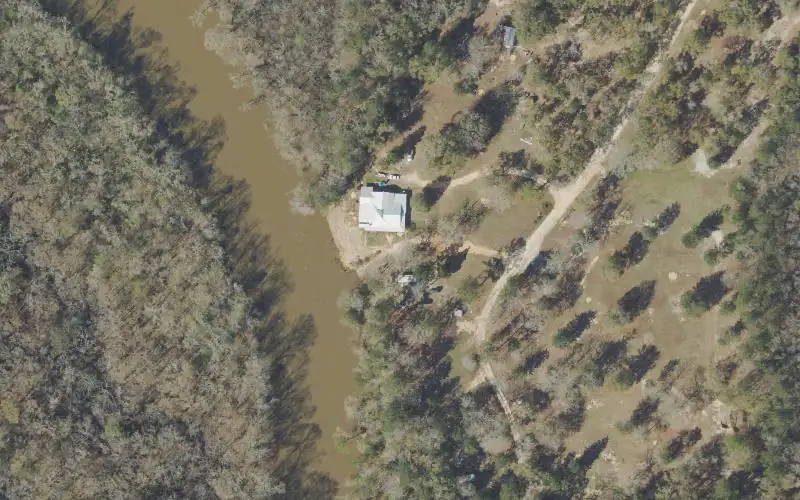 Aerial photo of the area around River Run RV Resort, Washington County