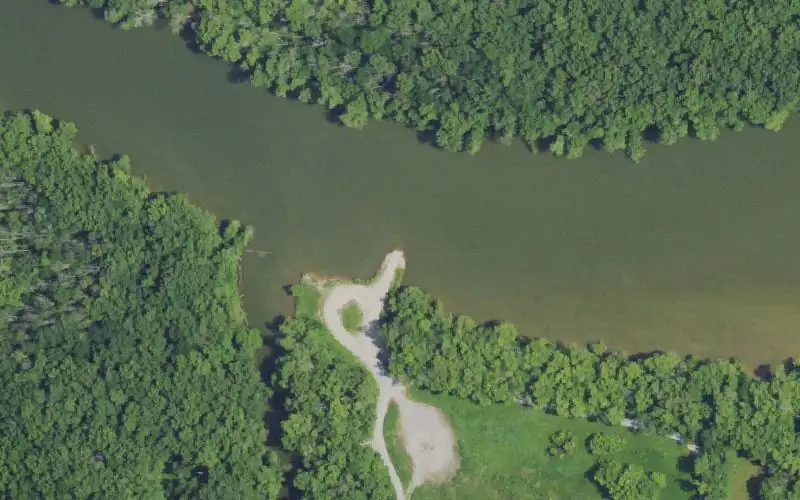 Aerial photo of the area around Snake Creek (on Green River Lake WMA), Adair County