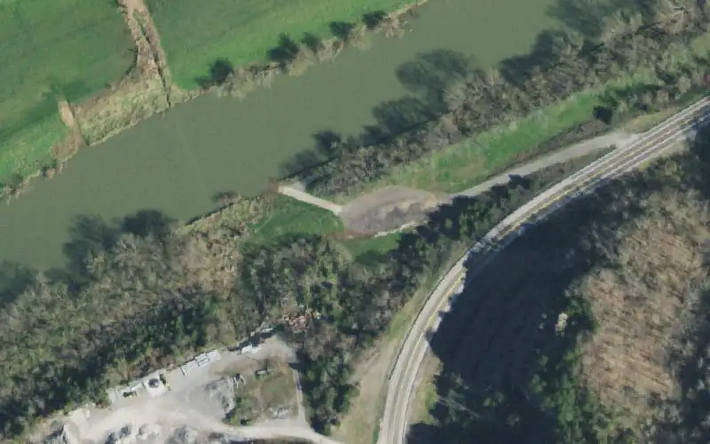 Aerial photo of the area around Sneedville, Hancock County