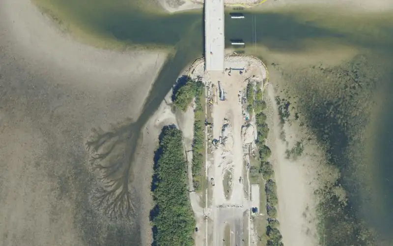 Aerial photo of the area around St. Pete - 4th Street North Undeveloped Launch Site, Pinellas County