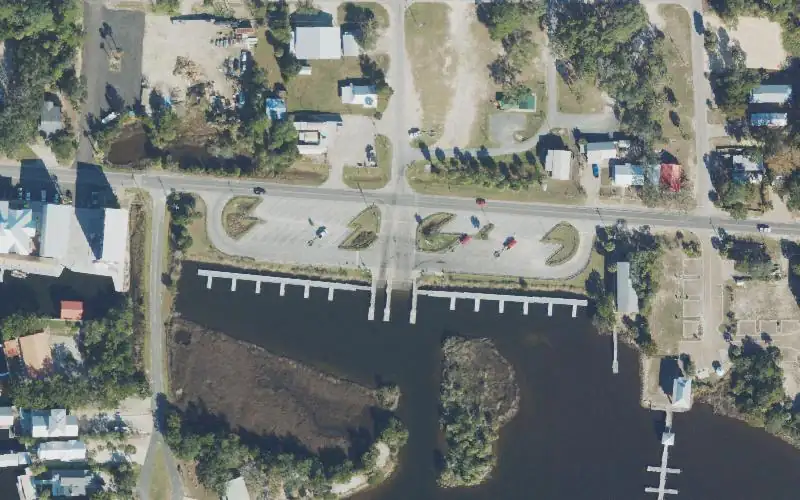 Aerial photo of the area around Steinhatchee Public Boat Ramp, Taylor County