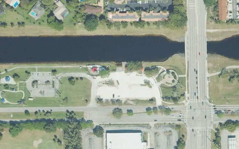 Aerial photo of the area around Veterans Memorial Park - Tamarac, Broward County