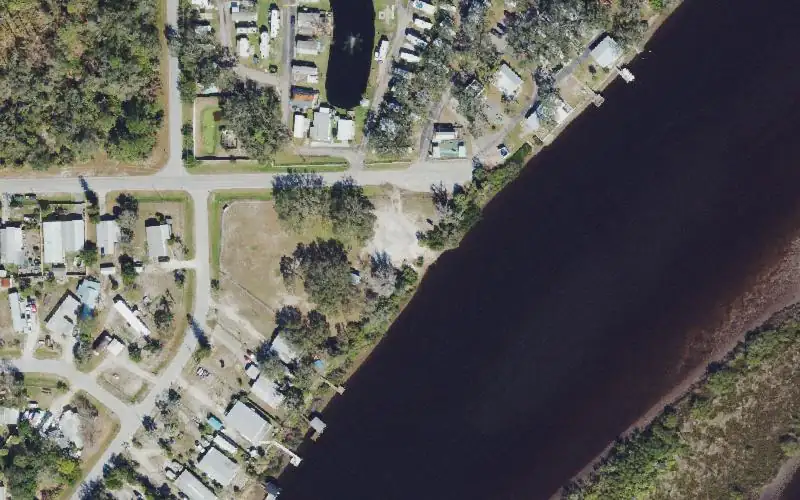 Aerial photo of the area around Wildcat Creek Park Public Boat Ramp, Hillsborough County